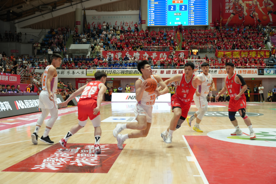 开云官网-54:73!邵阳队客场不敌湘潭队